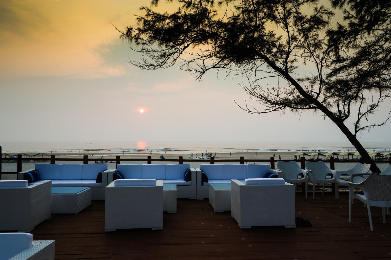 Mandrem Village Resort エクステリア 写真
